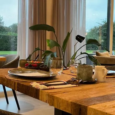 Casa Querencia Bed & Breakfast